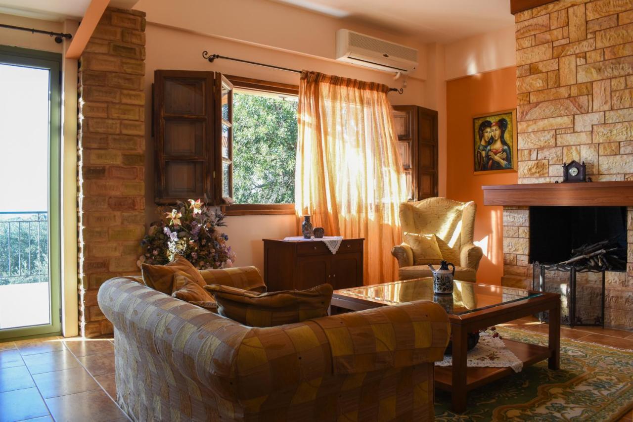 Amber Seaview Villa By The Olive Groves Calamata Exterior foto